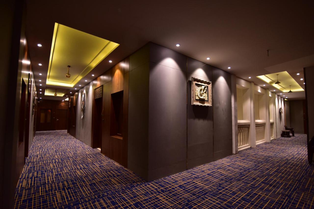 Kamay The Kohinoor Palace - A Heritage Hotel Faizābād 外观 照片